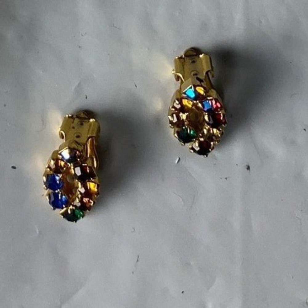 Vintage Gold Tone Rainbow Cluster Clip On Earrings Jeweled Multi Color Stones